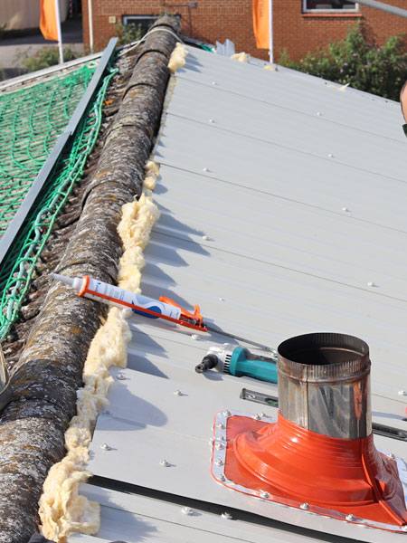 corrugated_roof-installation-devon Corrugated Roof Installation Devon